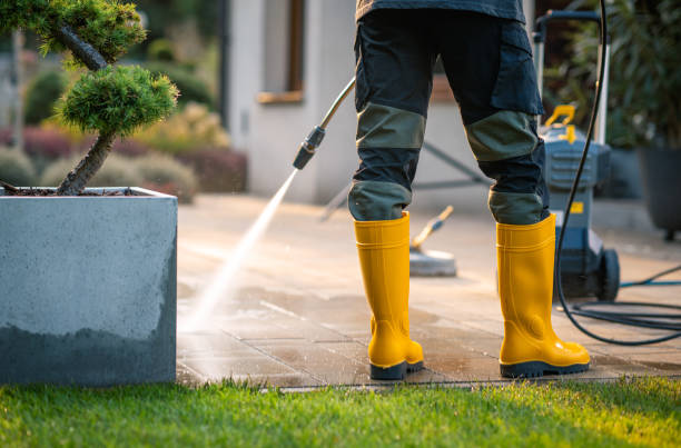 Best Deck Pressure Washing  in Orchard Homes, MT